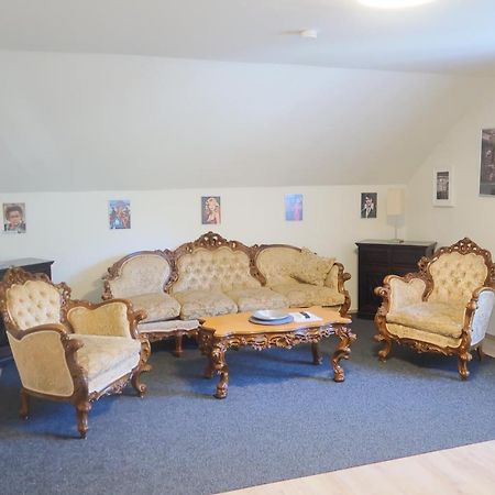 Donna Lea Apartment บาดอิสชิล ภายนอก รูปภาพ